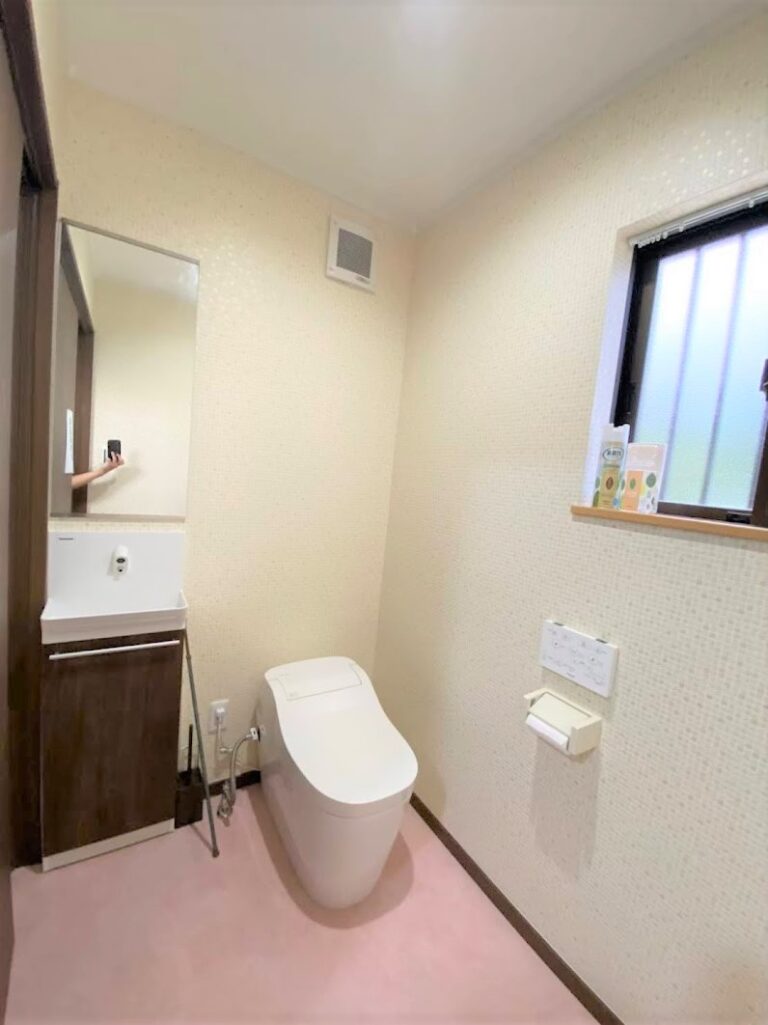 豊田市のオフィス女子トイレのリフォーム画像