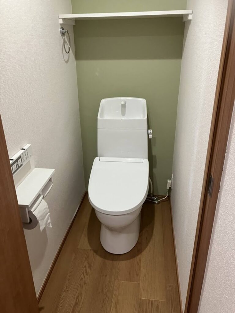 マンションのトイレのリフォーム画像