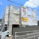 豊田市の戸建て外壁塗装の施工中画像
